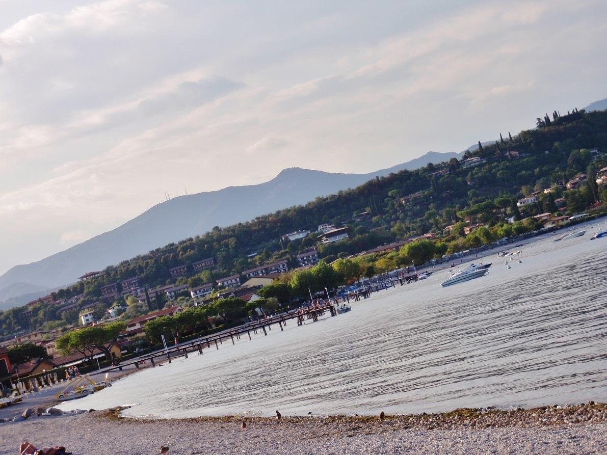 Spiaggia Della Romantica A Manerba Del Garda Prezzi