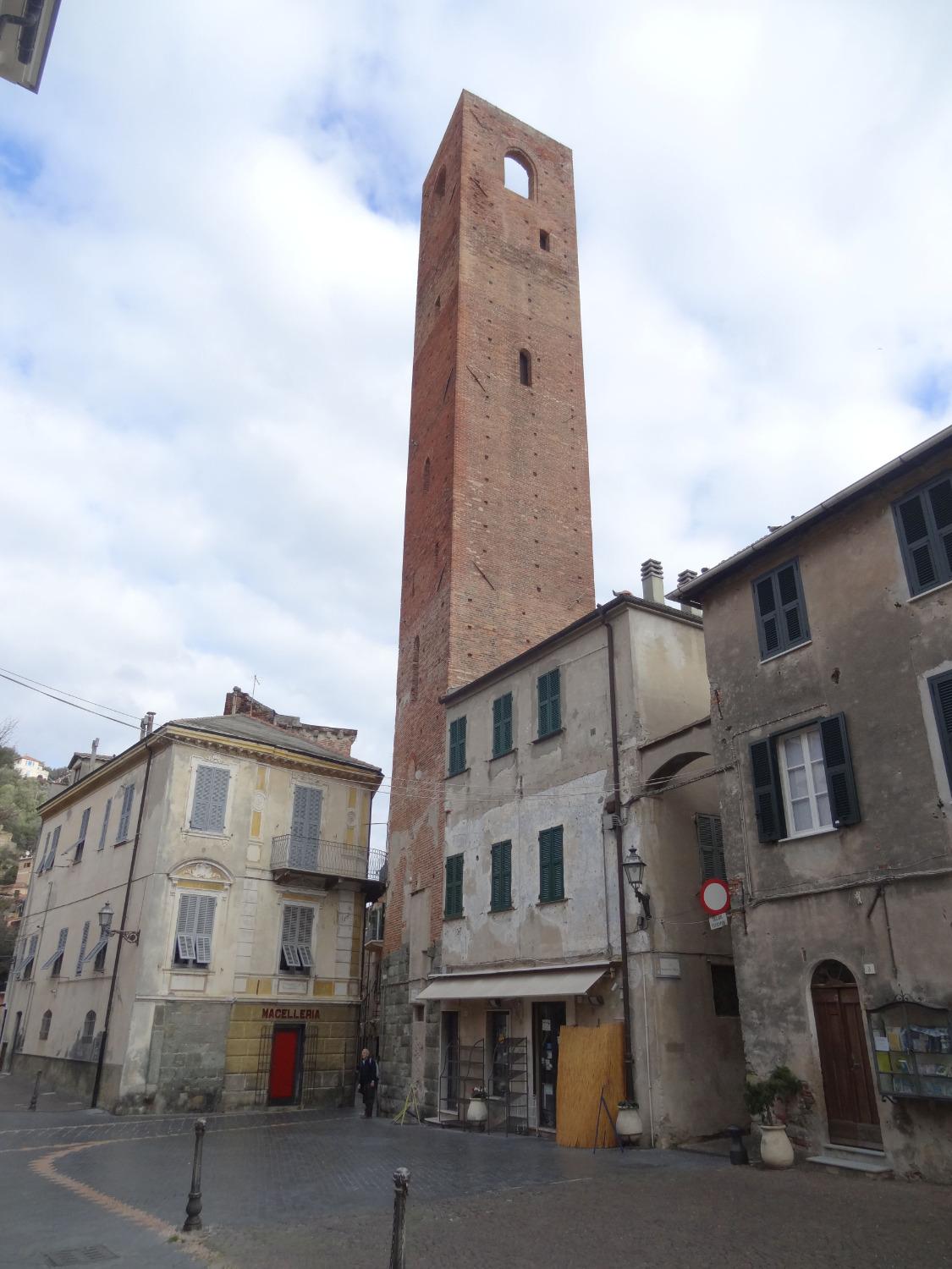 Torre dei Quattro Canti