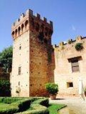 Castello di Oliveto