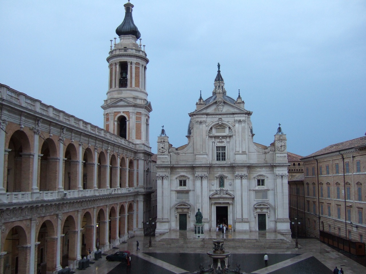 Santuario Della Santa Casa