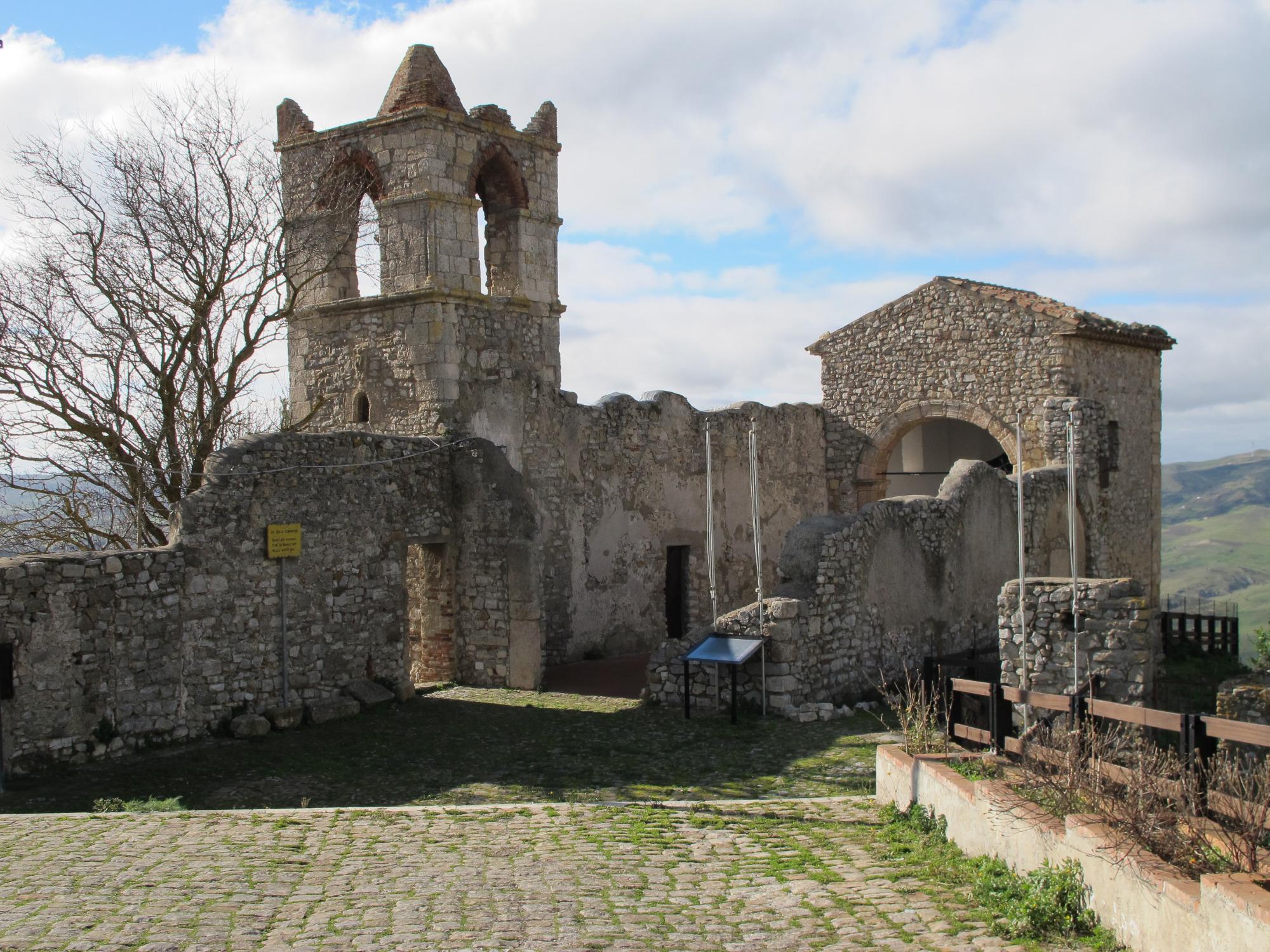 Ruderi della Chiesa della Commenda