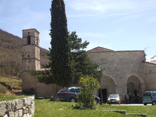 Abbazia San Giovanni Battista di Lucoli