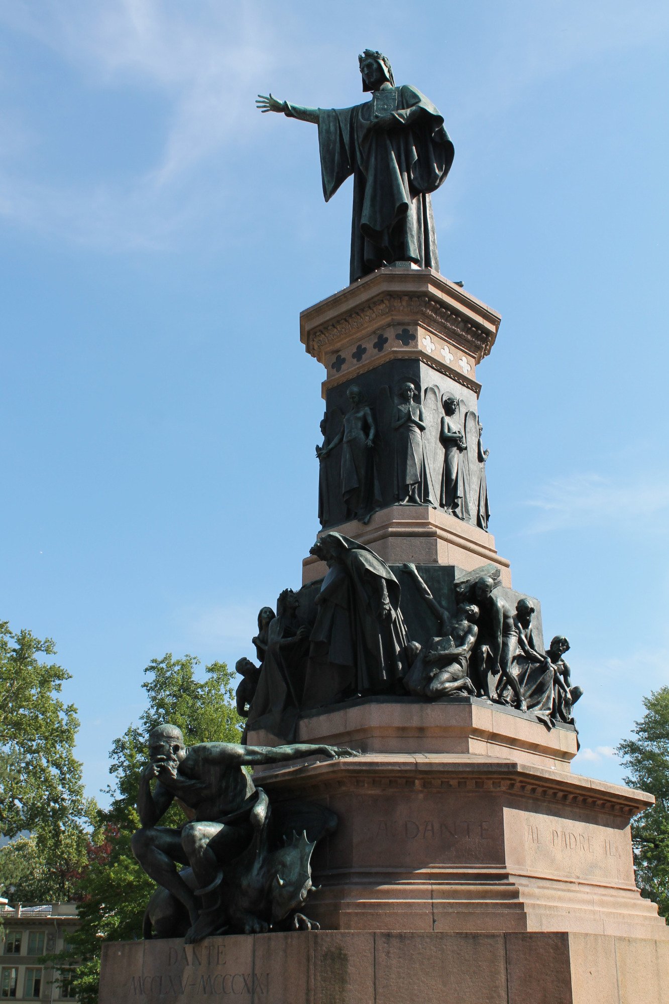 Monumento a Dante