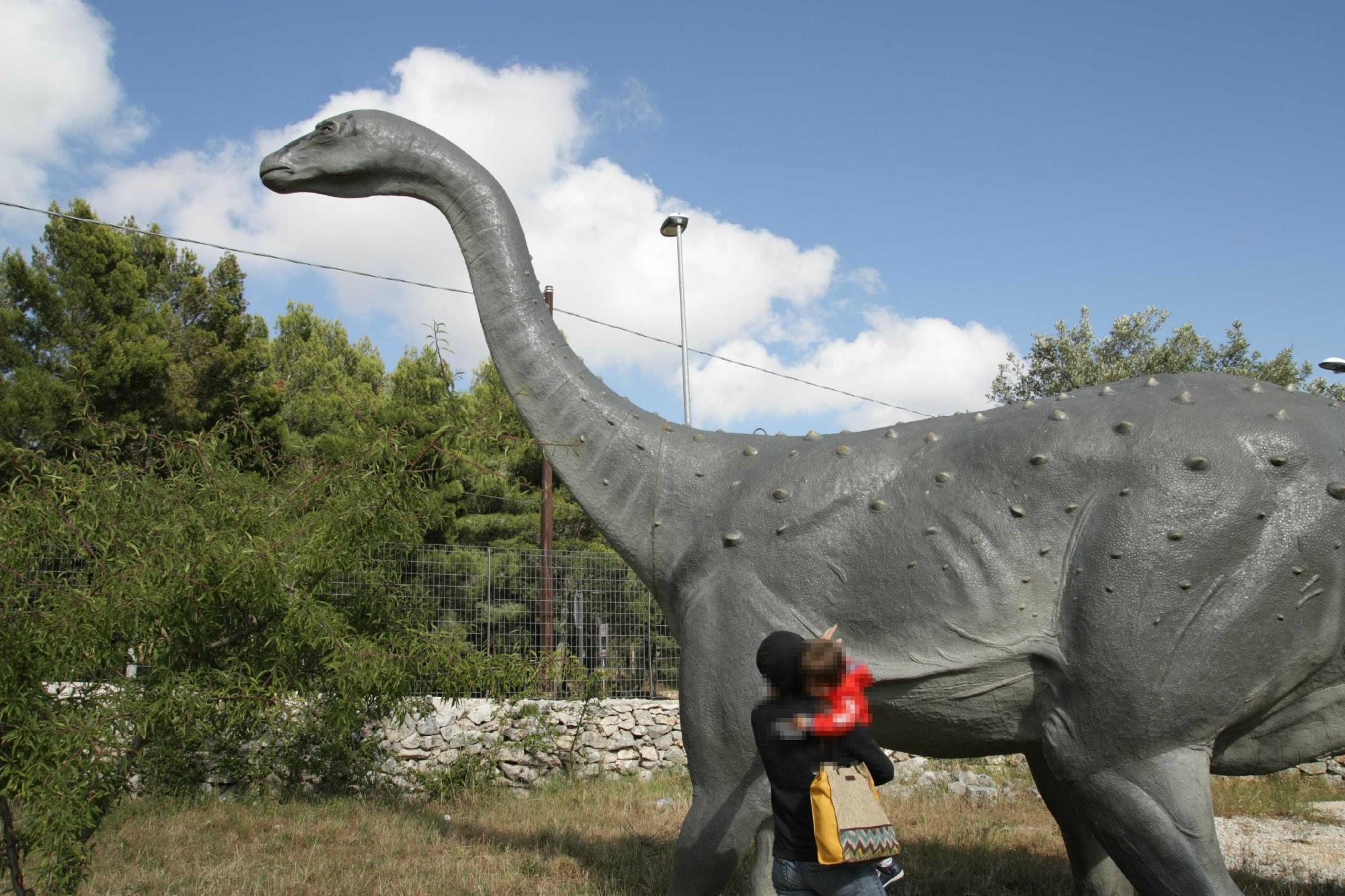 Museo Paleontologico e parco dei Dinosauri