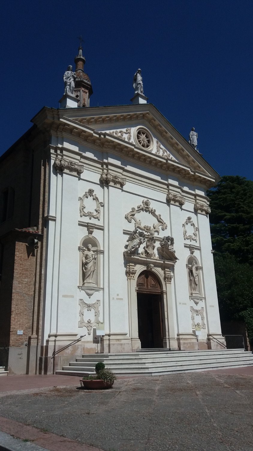 Parrocchia Santi Pietro e Paolo di Noventa Padovana