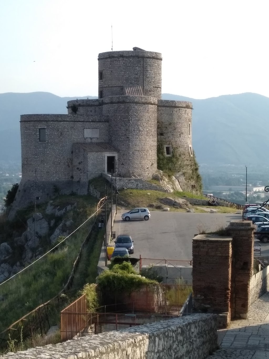 Castello e Torre di Montesarchio