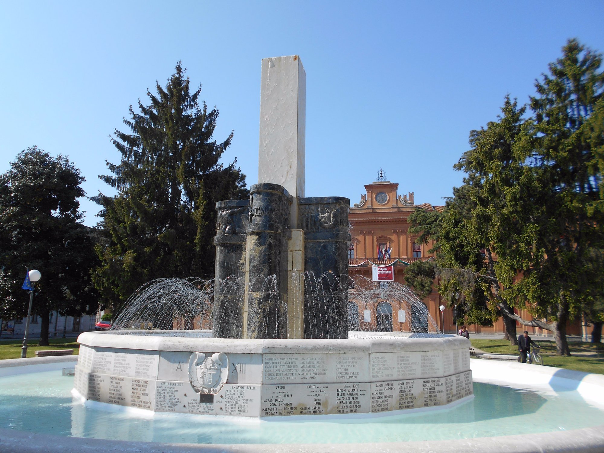 Fontana Monumentale