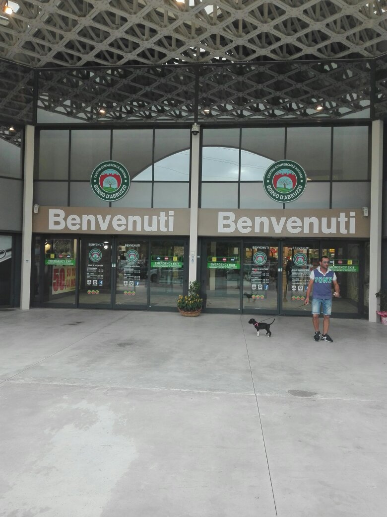 Centro Commerciale Auchan Borgo d'Abruzzo