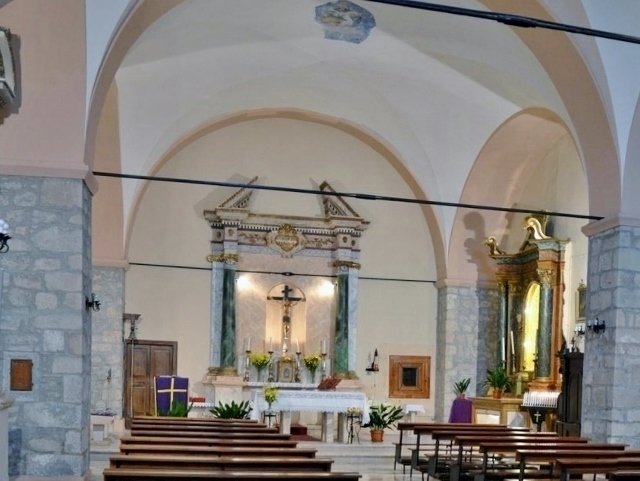 Chiesa della Santa Croce di Pescara del Tronto