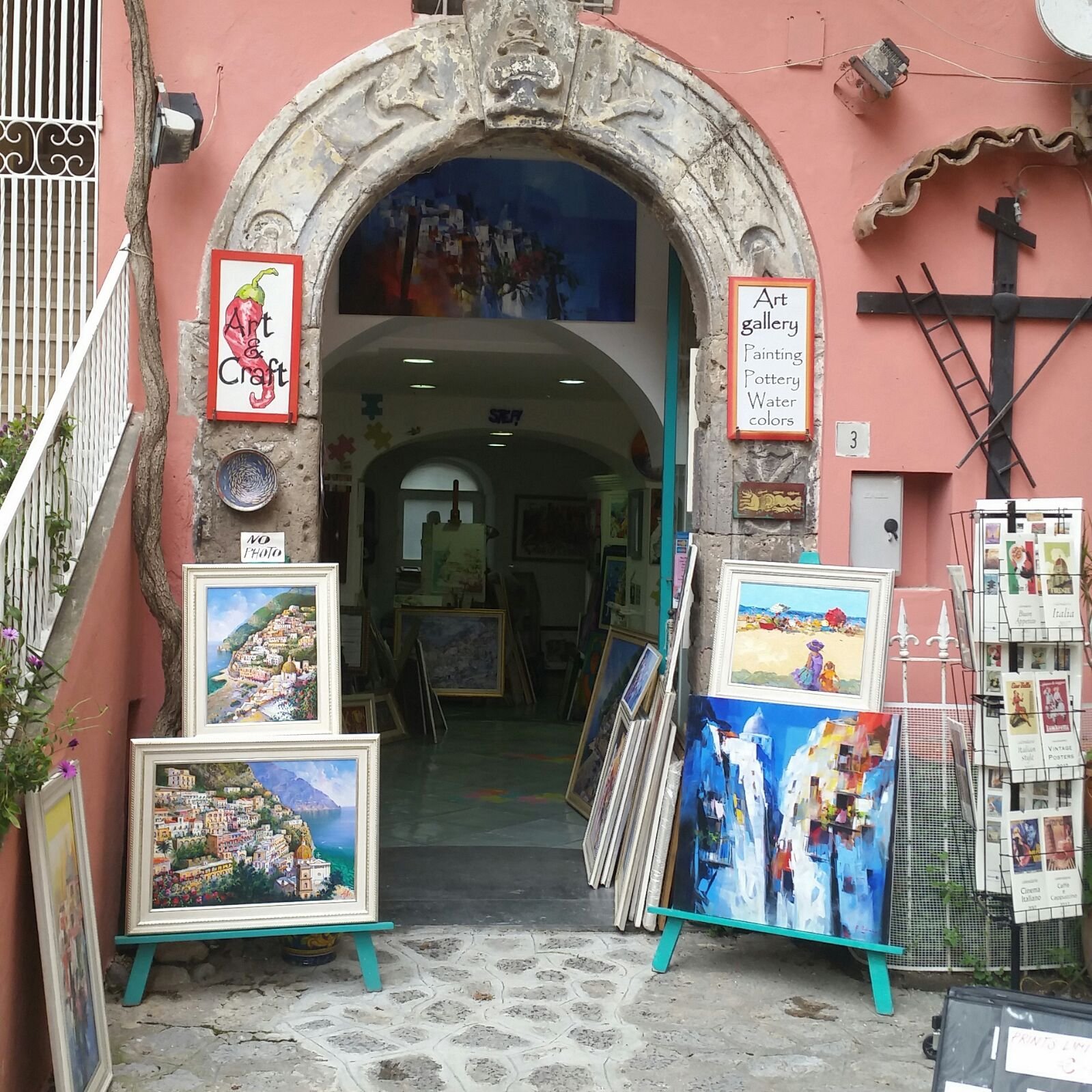 Art & Craft Gallery