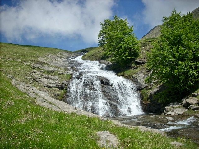 Valle delle Cento Fonti