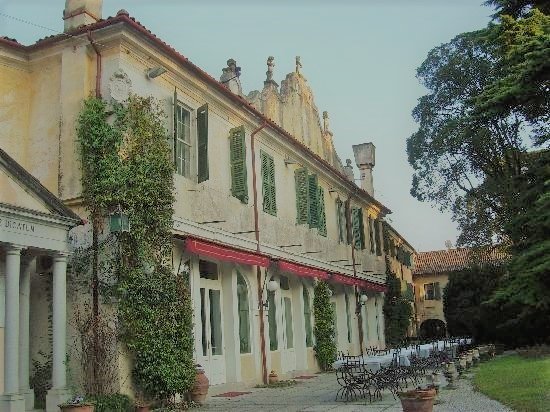 Villa Chiozza, Luppis, Ricci Luppis