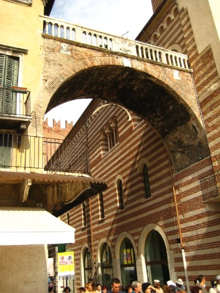 Arco della Costa