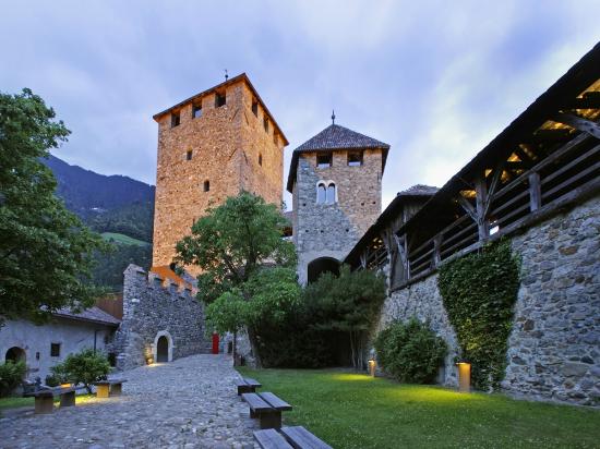 Castel Tirolo - Museo storico-culturale della Provincia di Bolzano