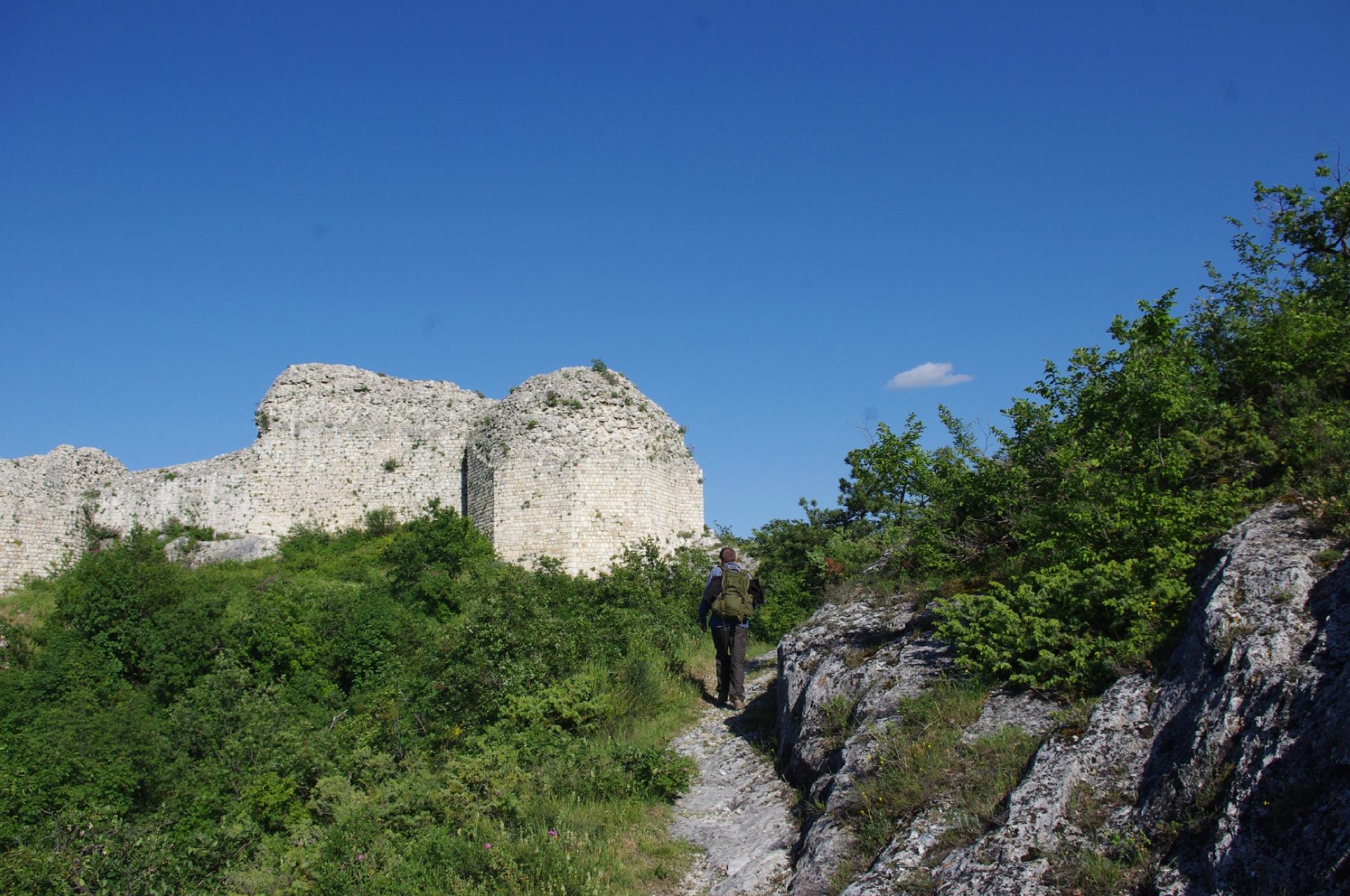 Castel Menardo Serramonacesca