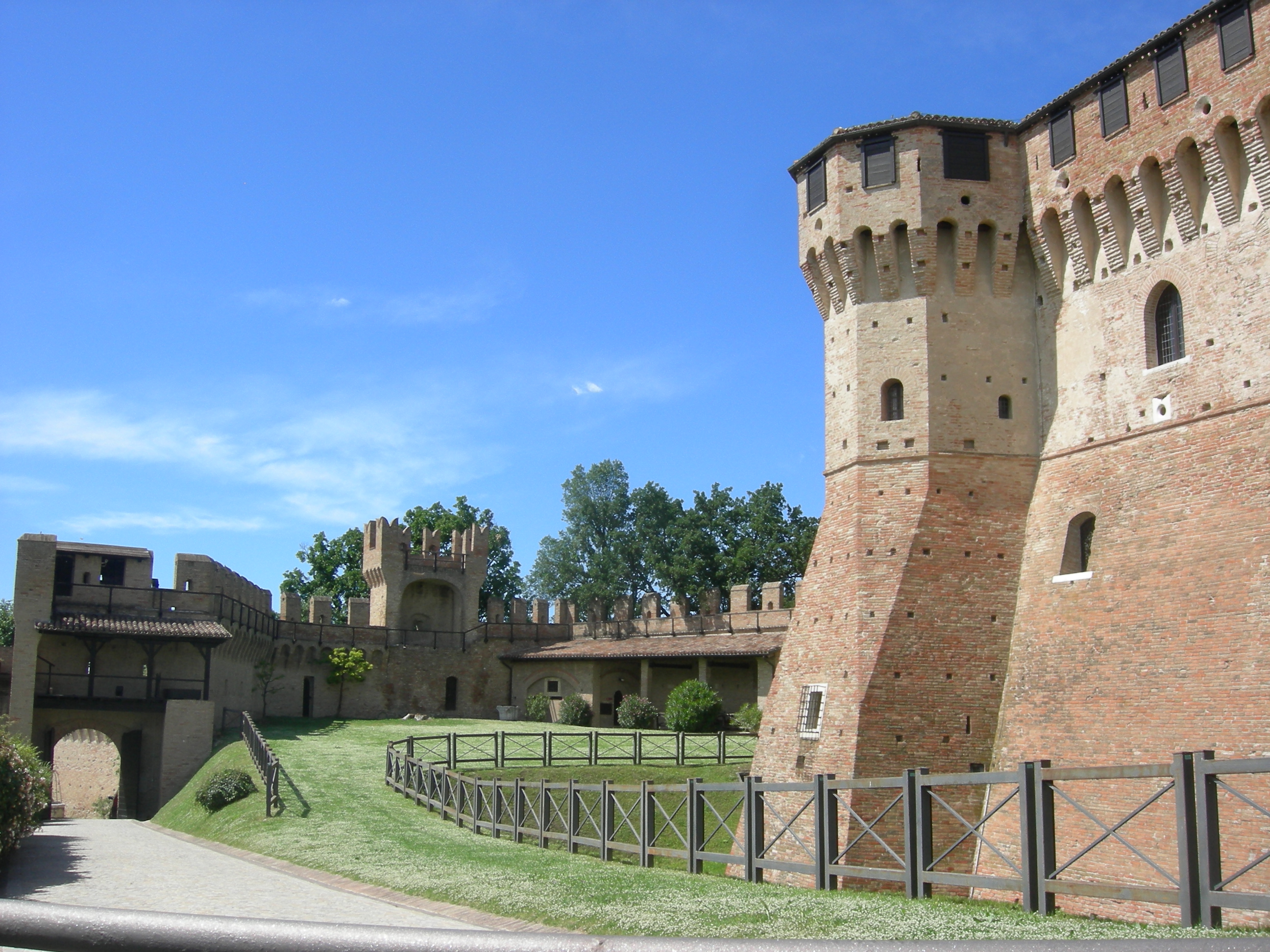 Castello di Gradara