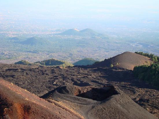 Etna Moving - Excursions & Trekking