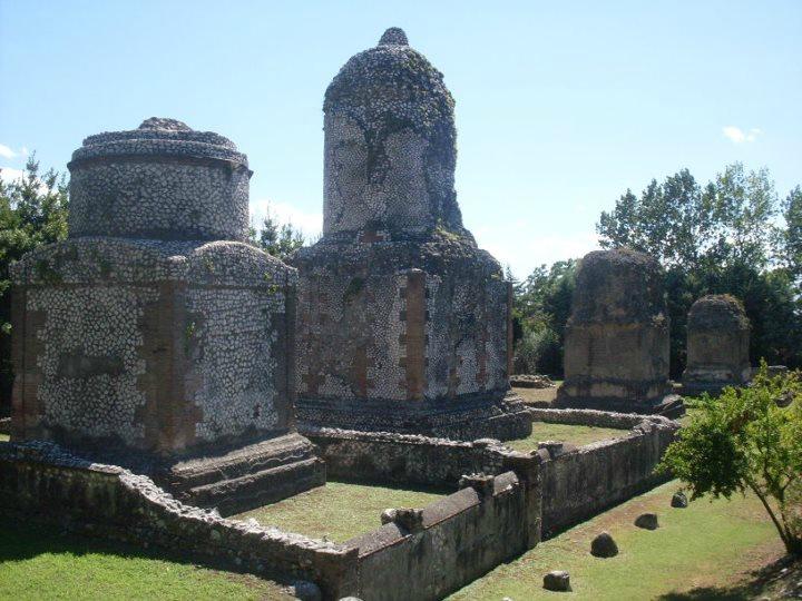 Necropoli Monumentale di Avella