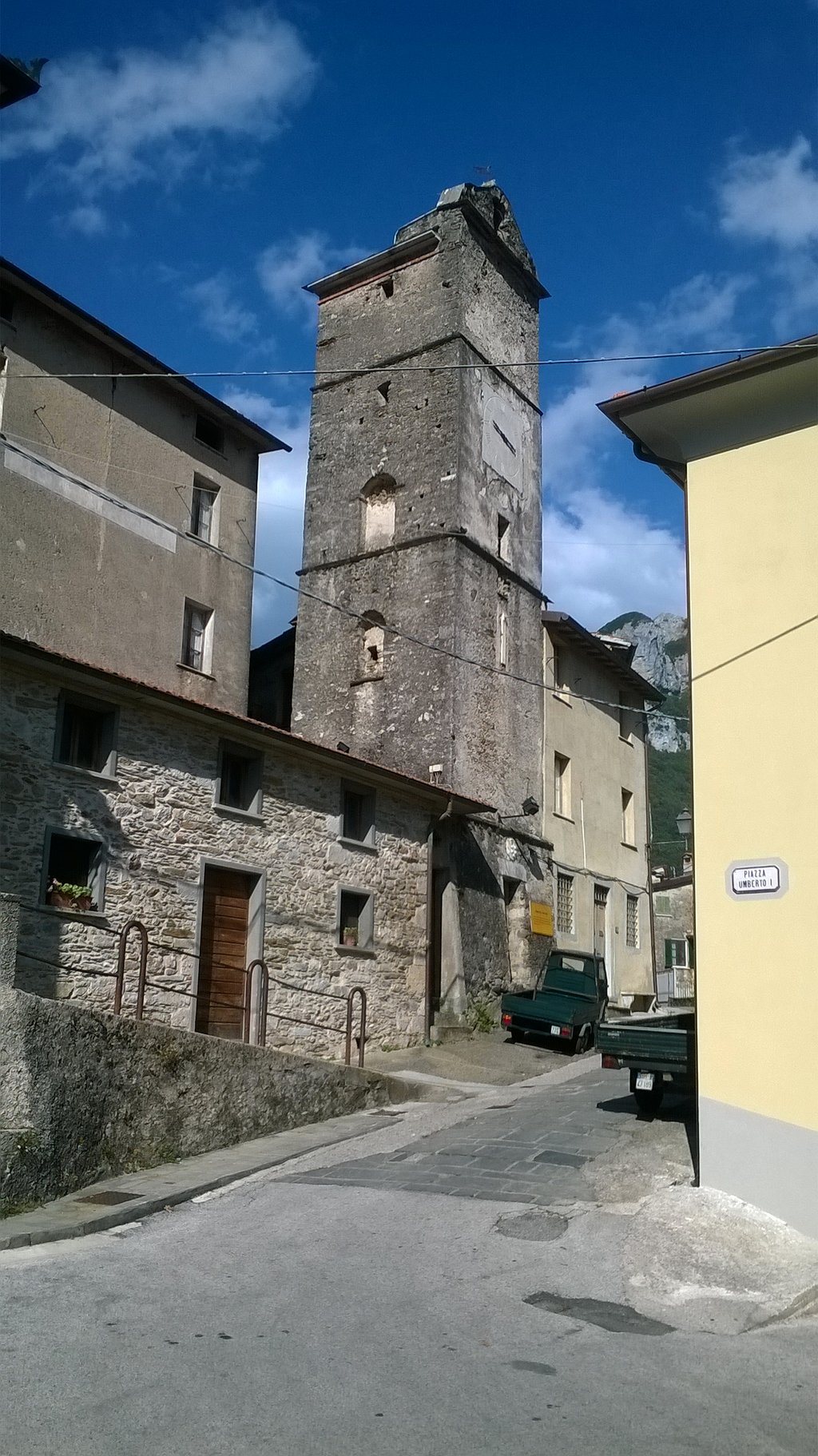 Torre dell'orologio di Stazzema