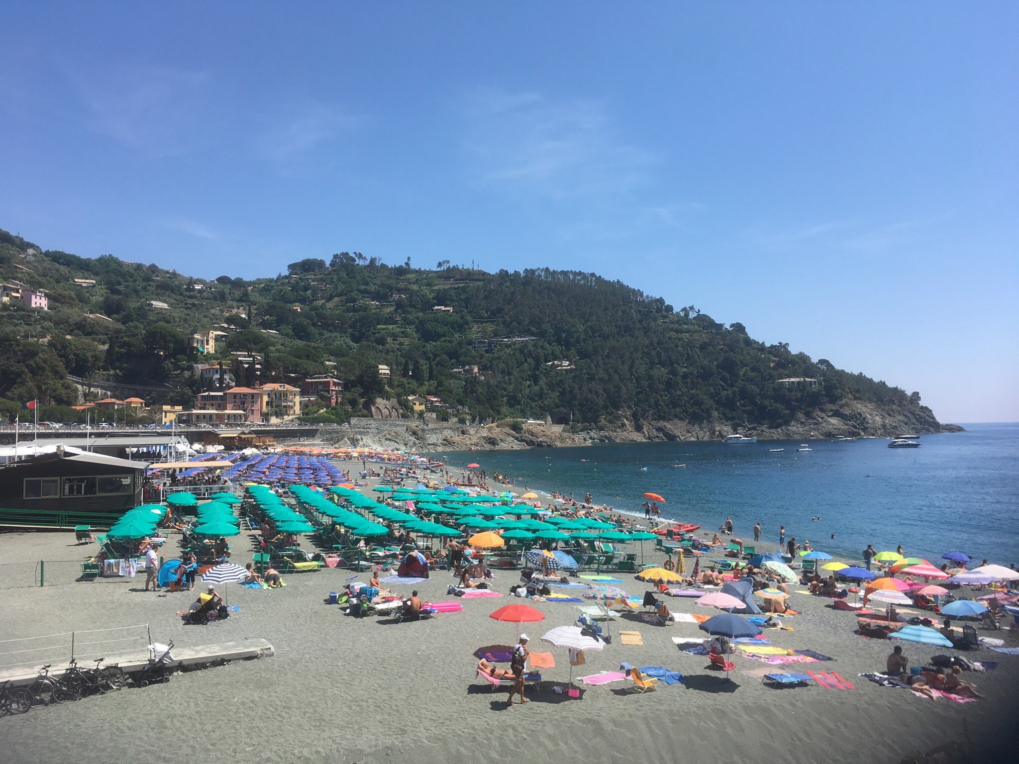 Spiaggia a Bonassola Liguria
