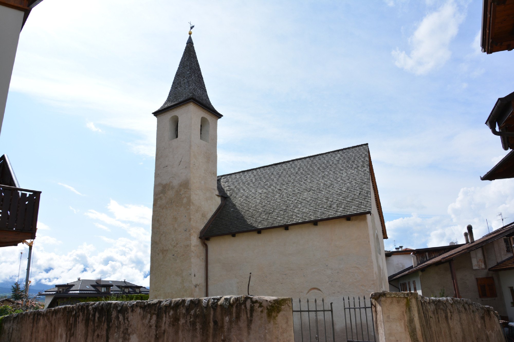 Chiesa di San Vigilio (Pez)