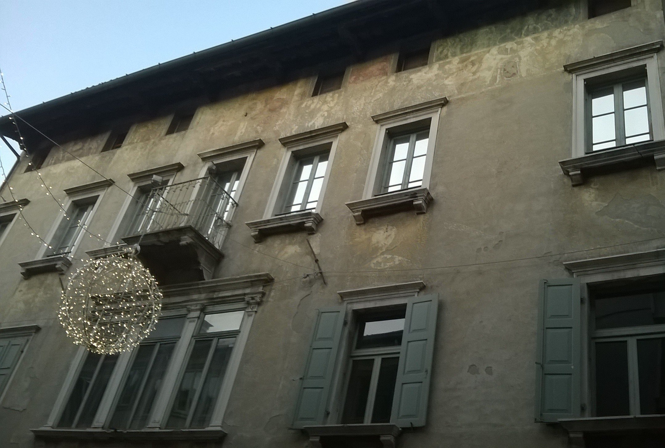 Casa Tinghi di Via Vittorio Veneto della città di Udine