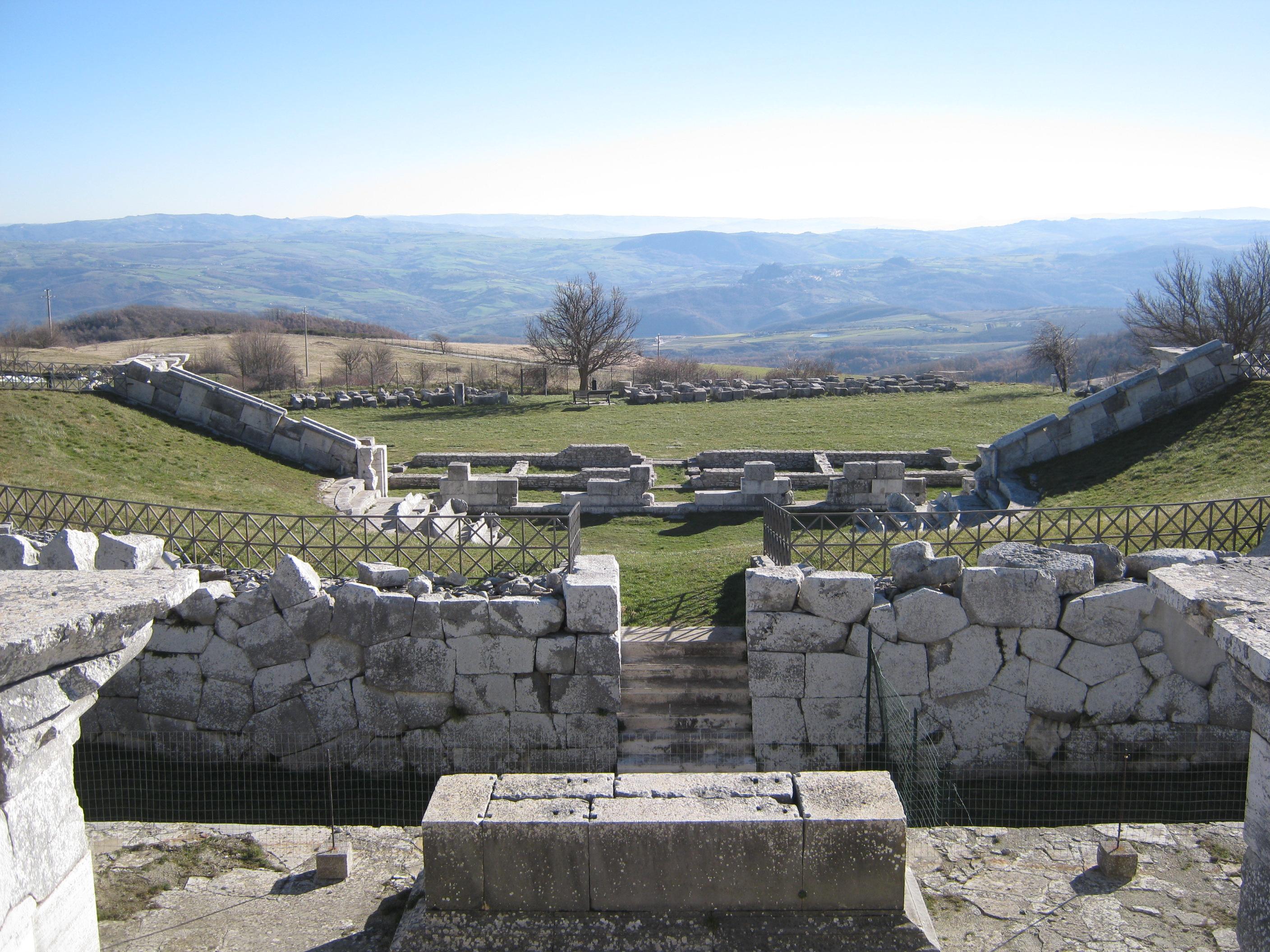 Pietrabbondante - Il Santuario