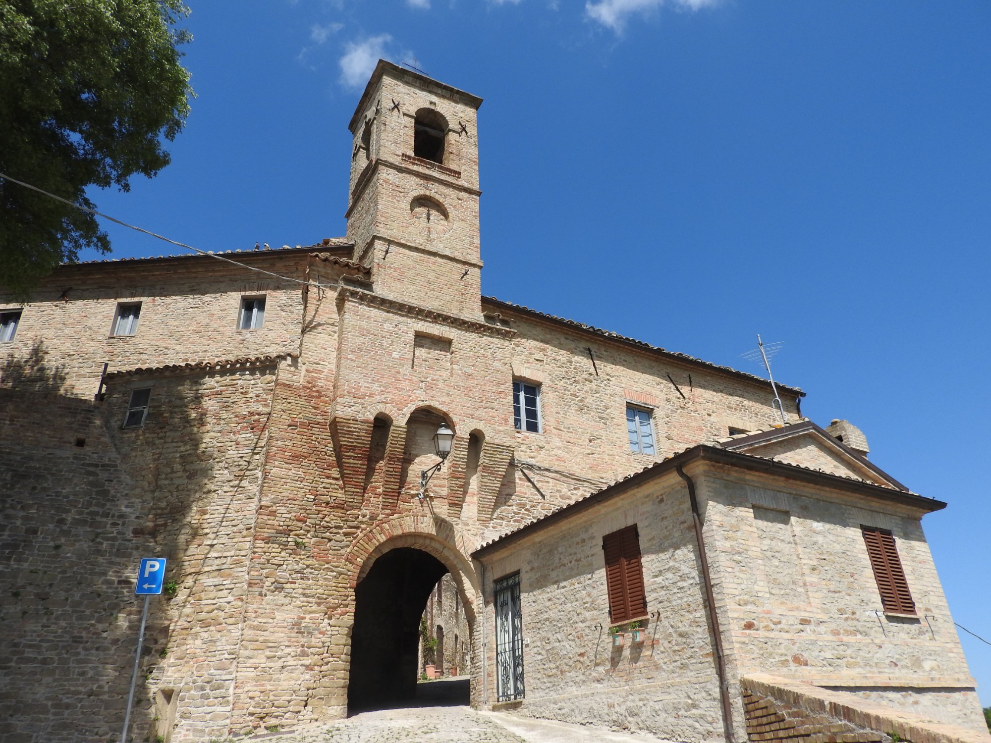 Castello medievale di Montalfoglio