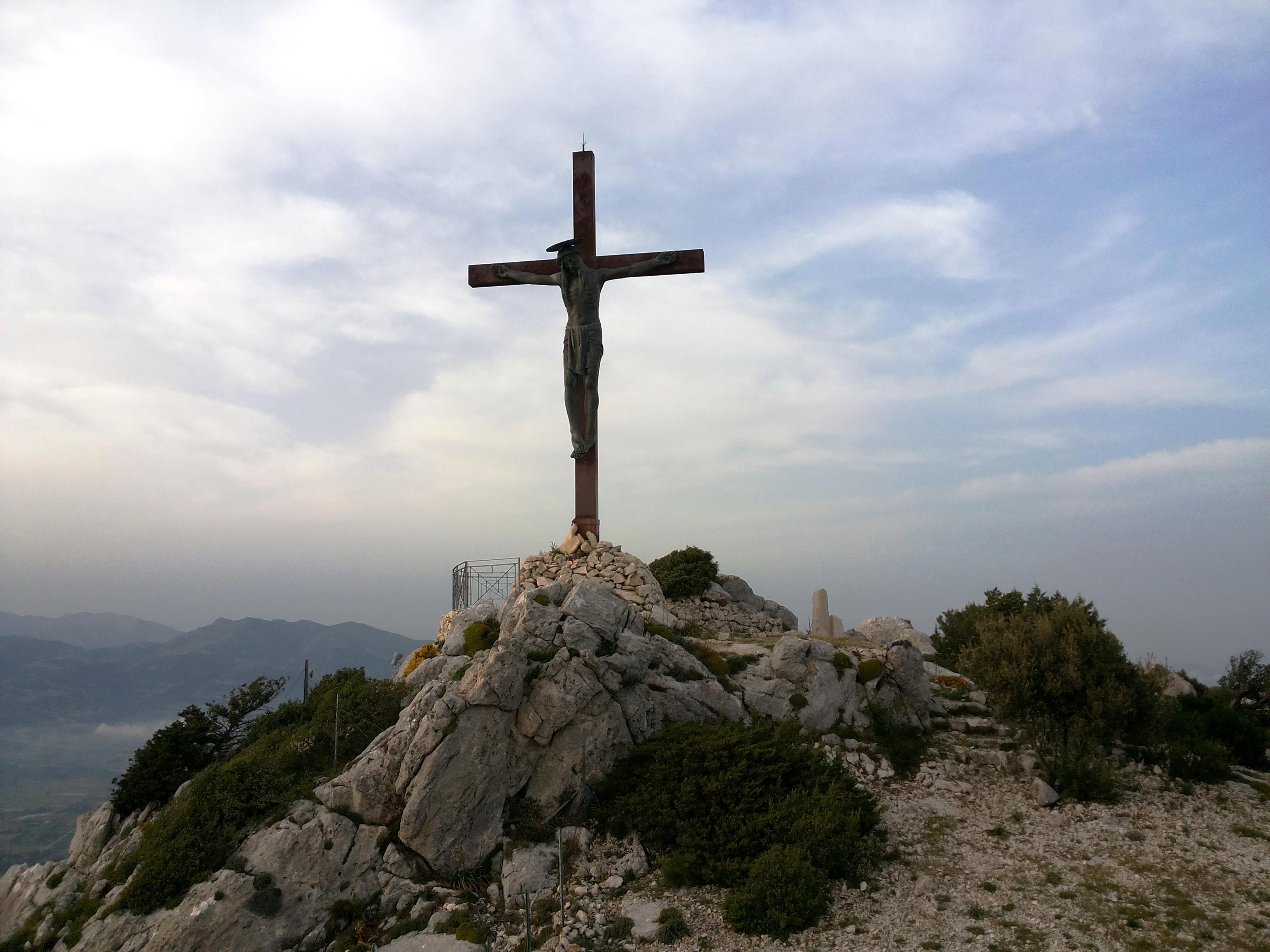 Statua Bronzea del Cristo