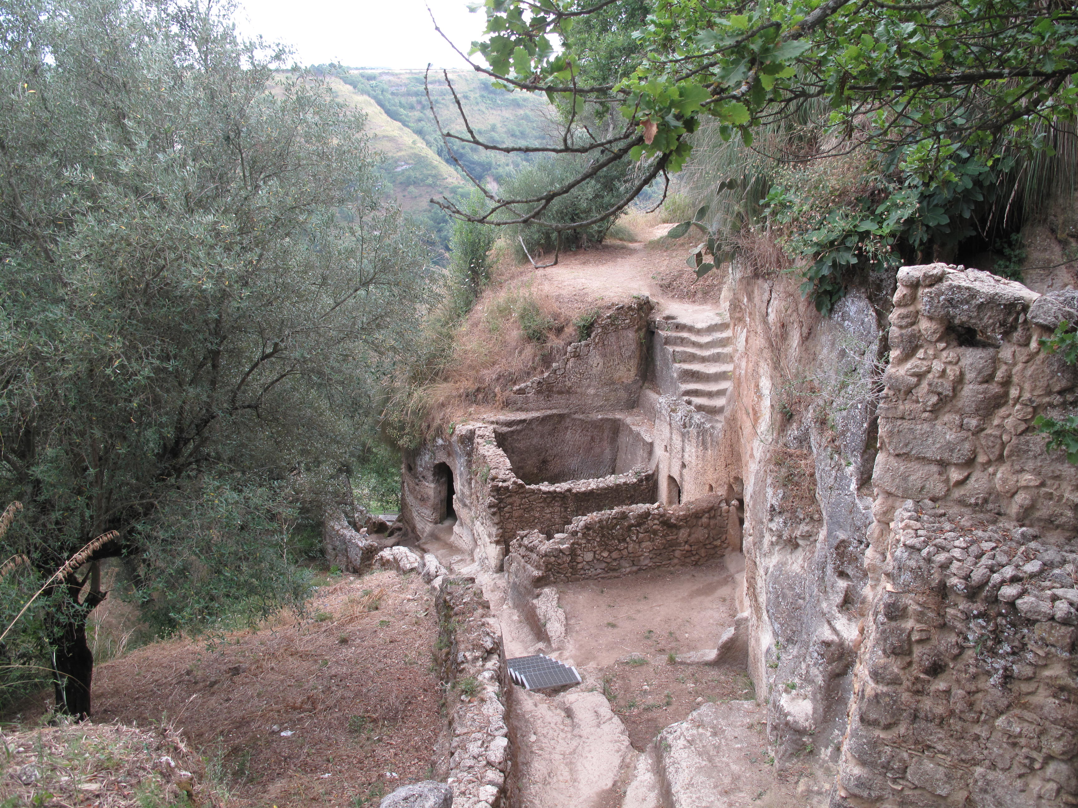 Insediamento Rupestre e Museo della Civilta Rupestre e Contadina