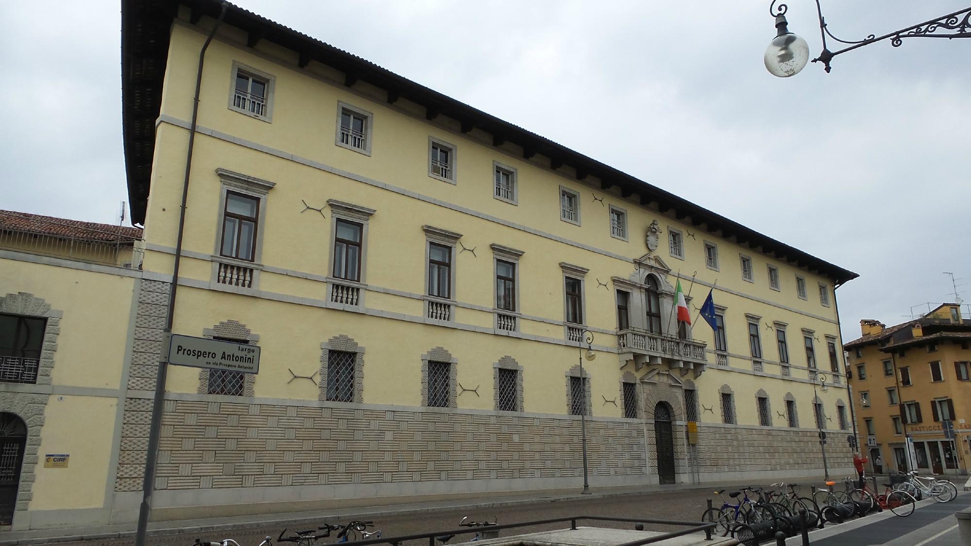Palazzo Antonini Cernazai