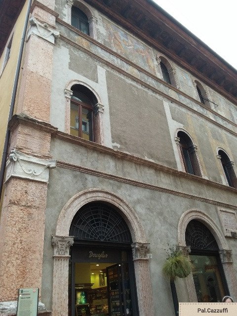 Palazzo Cazuffi