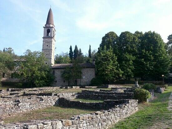 Veleia Romana Zona Archeologica