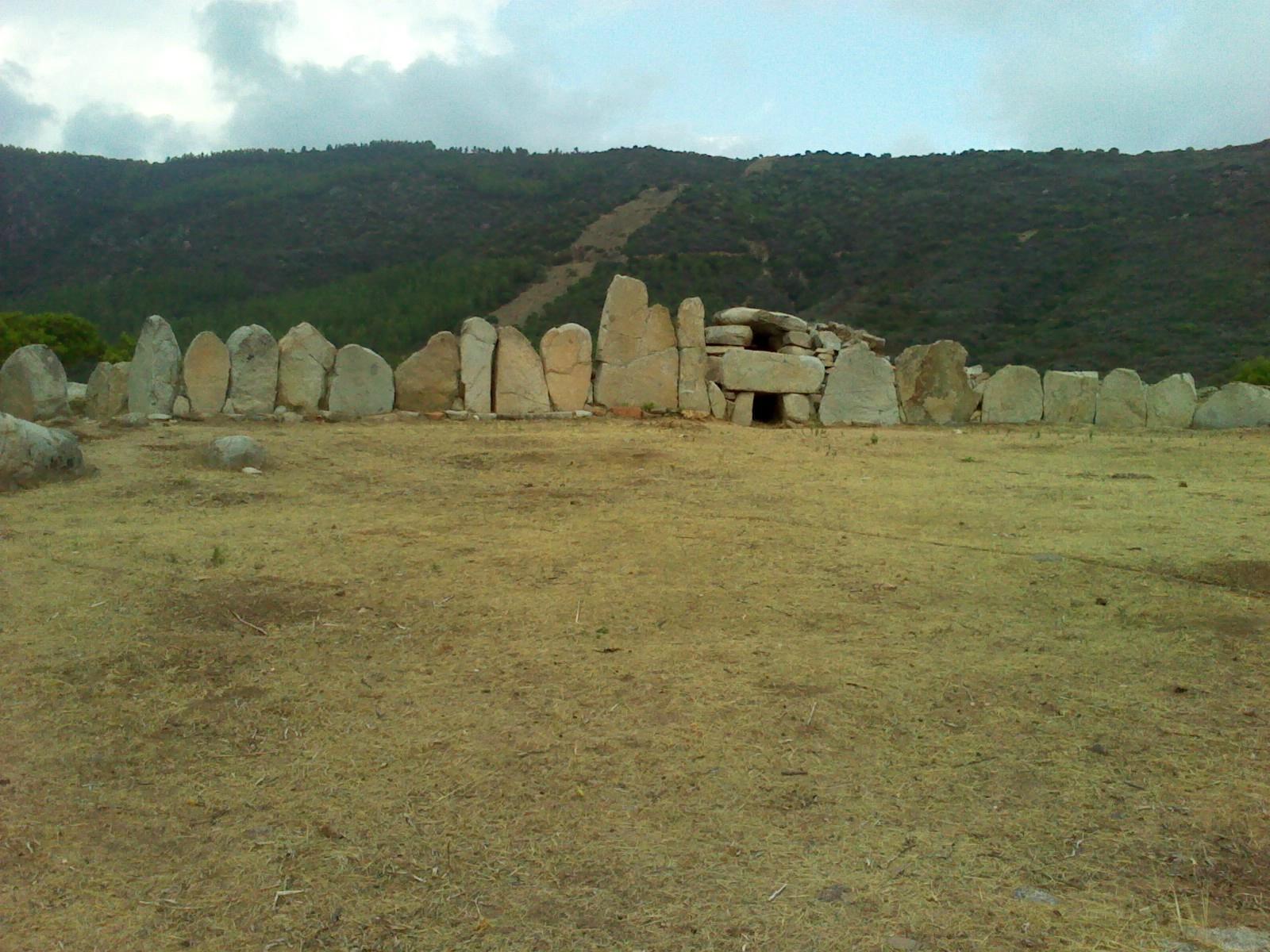 Tomba dei giganti di Osono