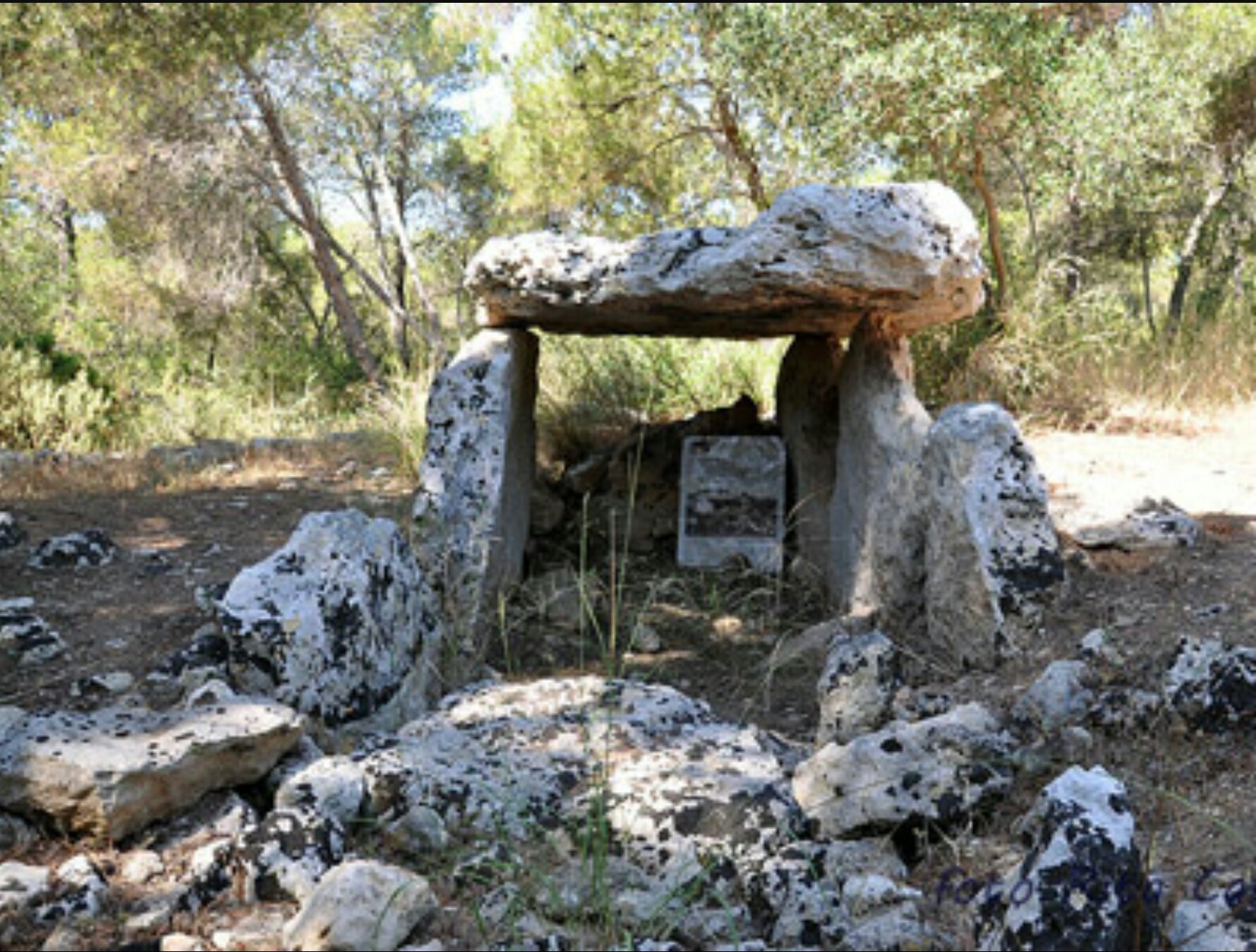 Dolmen di San Giovanni