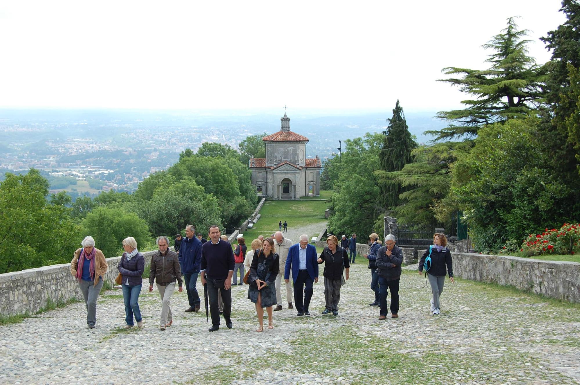 The Italian Lakes Guides