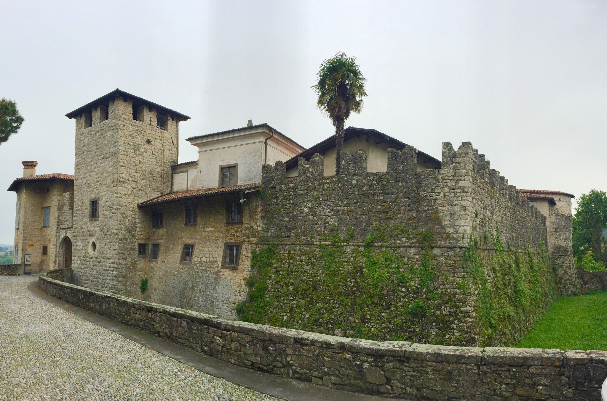 Castello dei Conti di Calepio