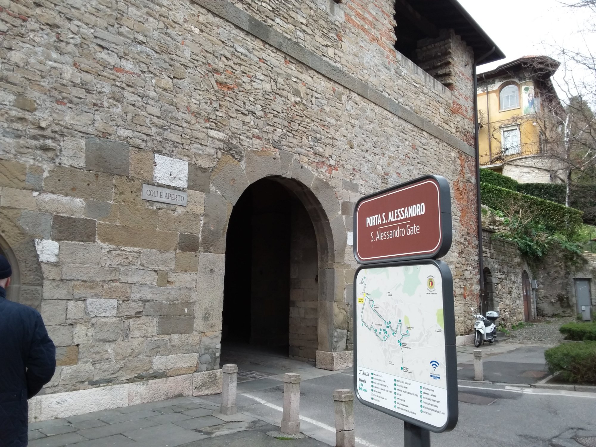 Porta Sant'Alessandro