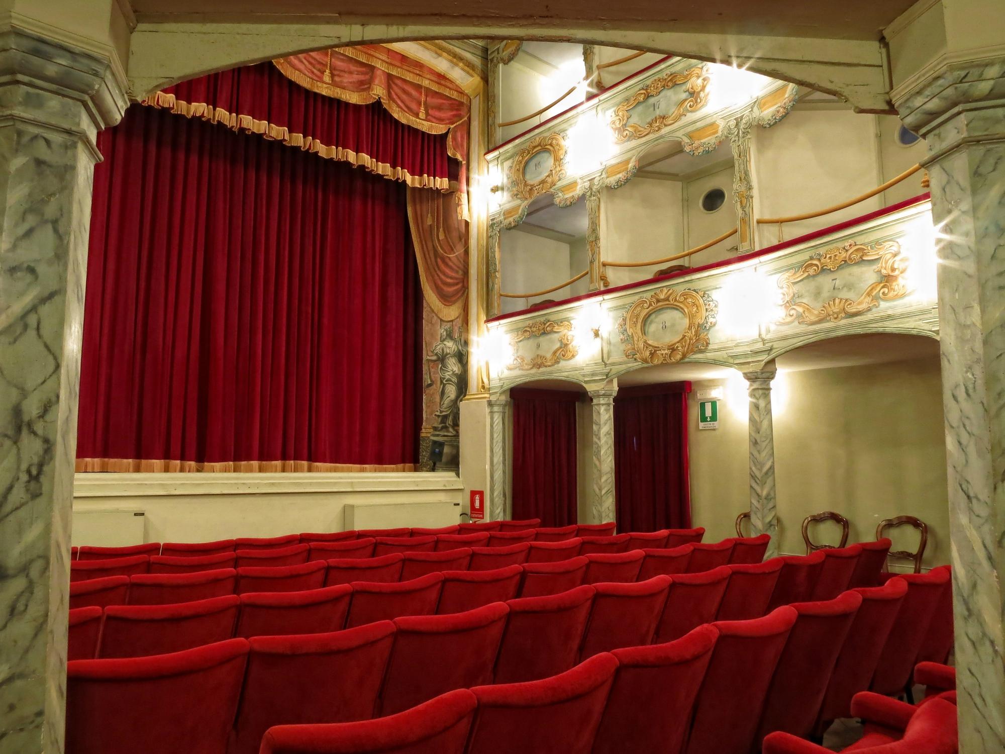 Teatro Flora