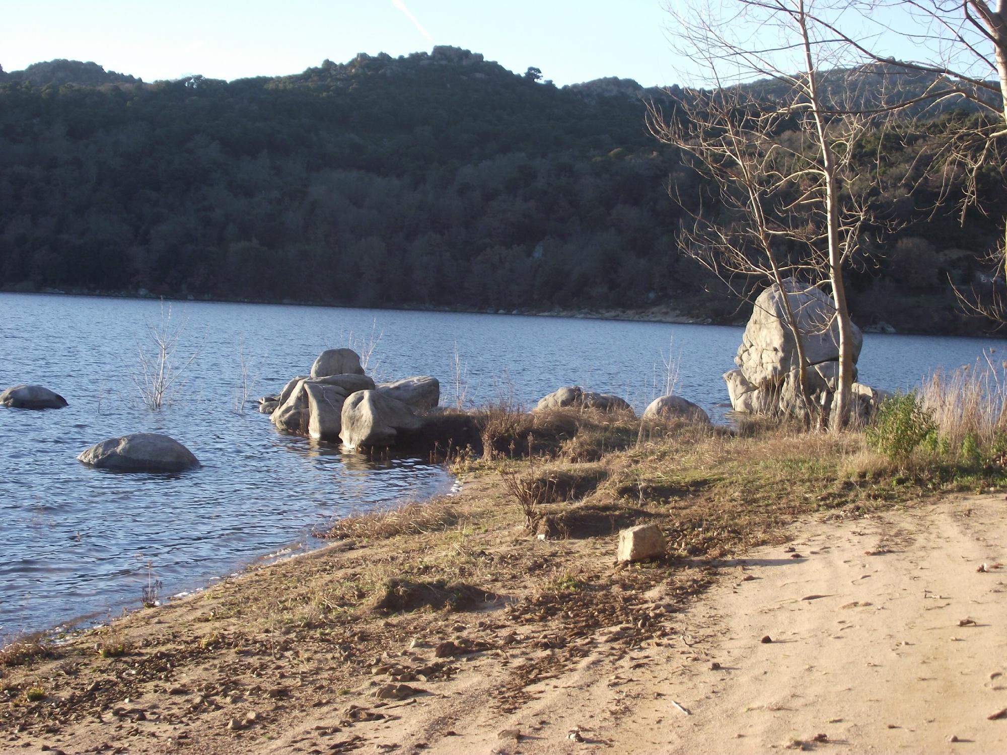 Lago di Gúsana