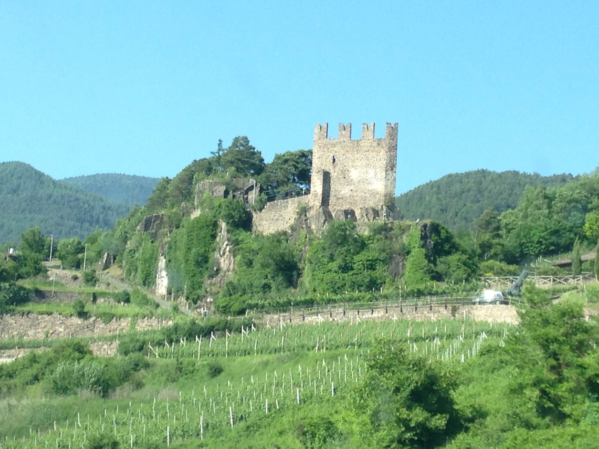 Castello di Segonzano