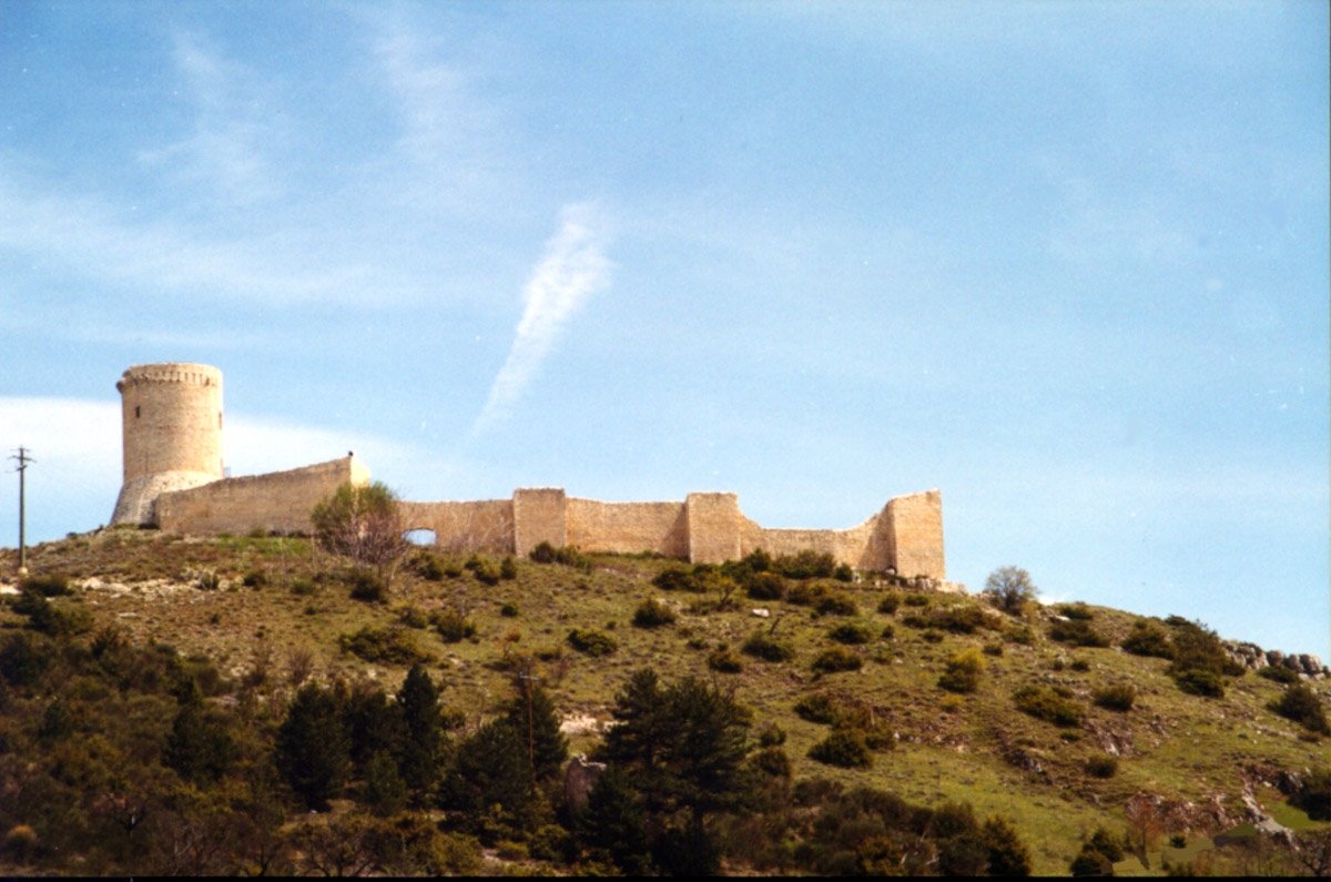 Castello di Bominaco