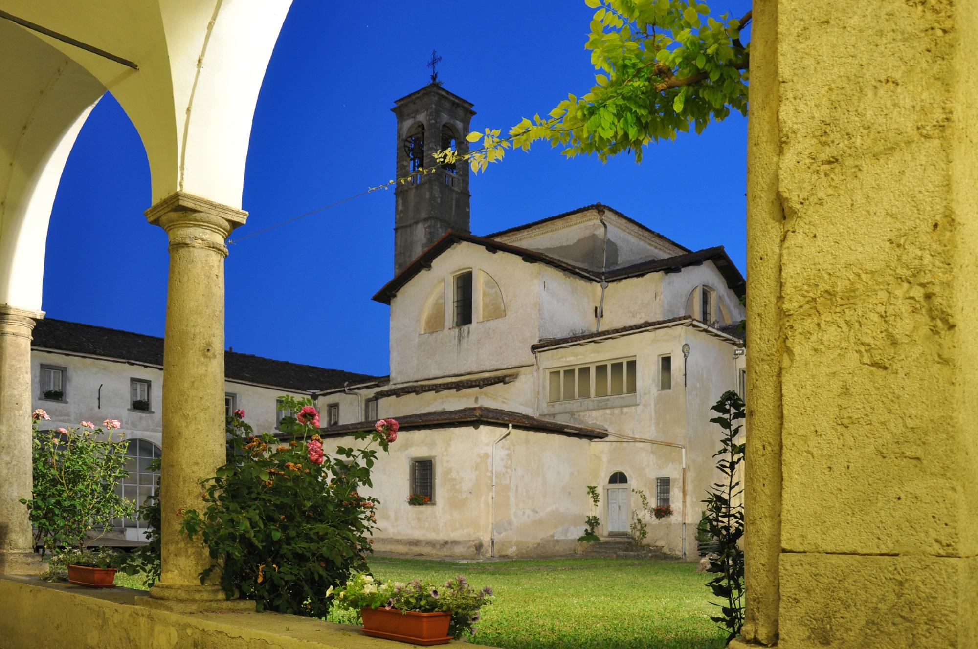 Chiostro della SS. Trinità