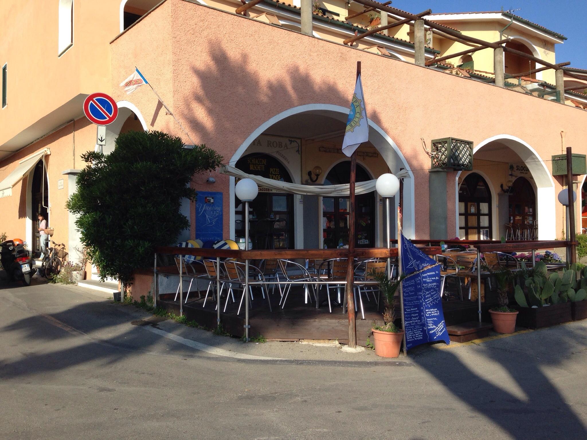 Yatching Bar