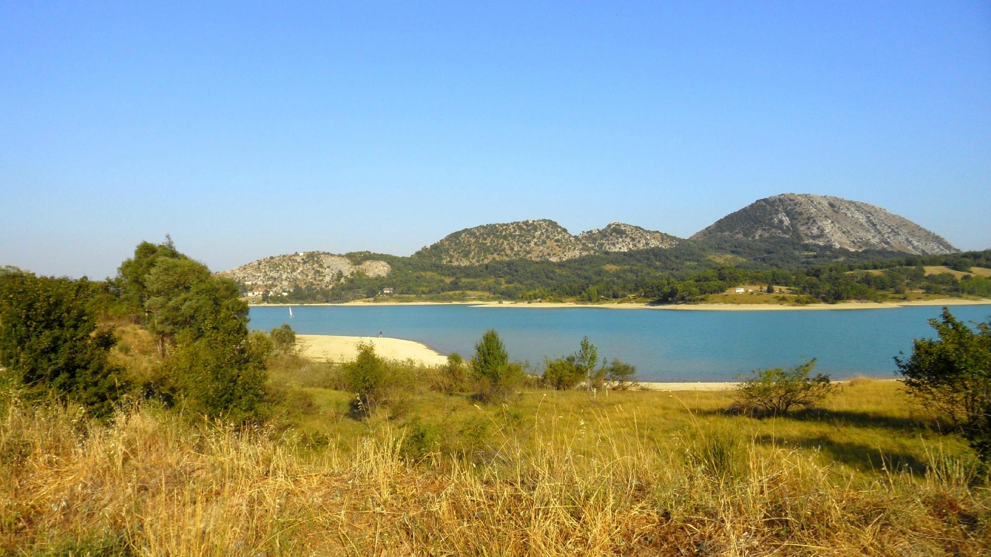 Lago di Castel San Vincenzo