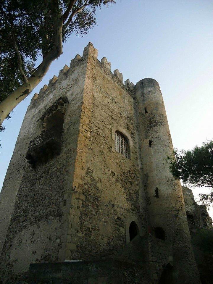 Castello di Brolo