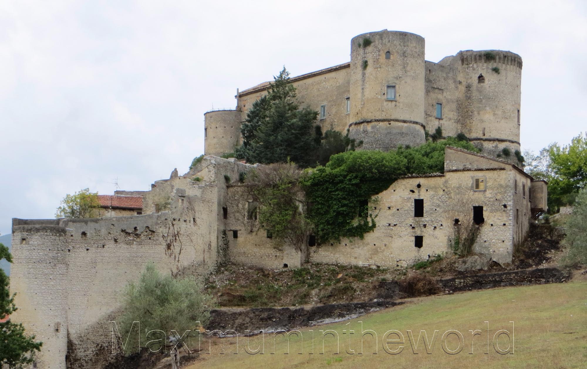 Castello Di Prata Sannita