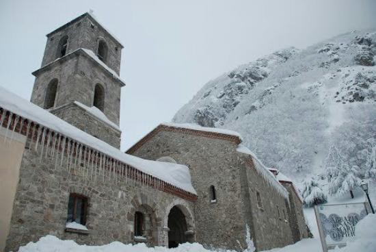 Santuario Santa Maria di Pierno