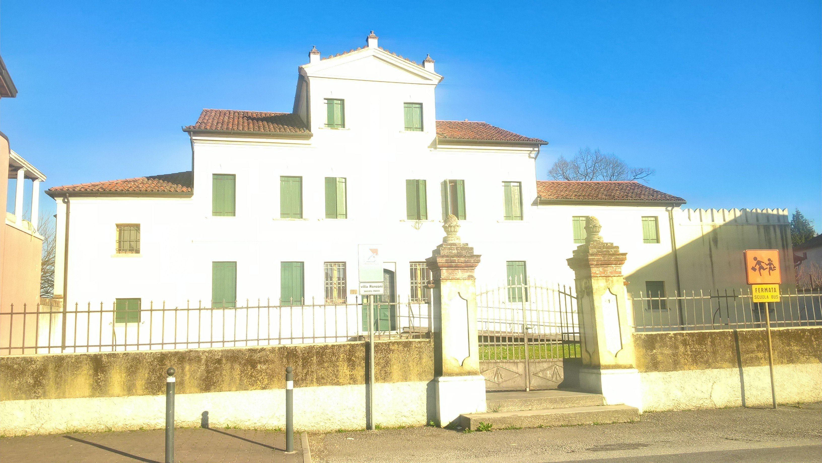 Villa Ronzani  - Biblioteca comunale