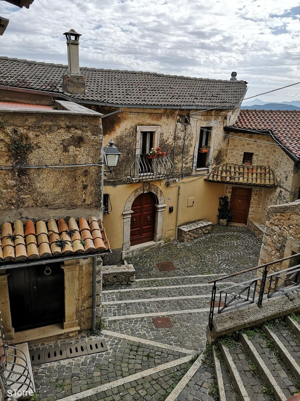 Borgo di Torre Cajetani